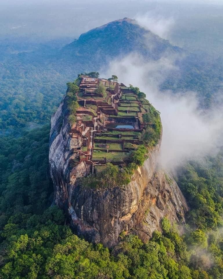 Discover Sigiriya The Ancient Rock Fortress